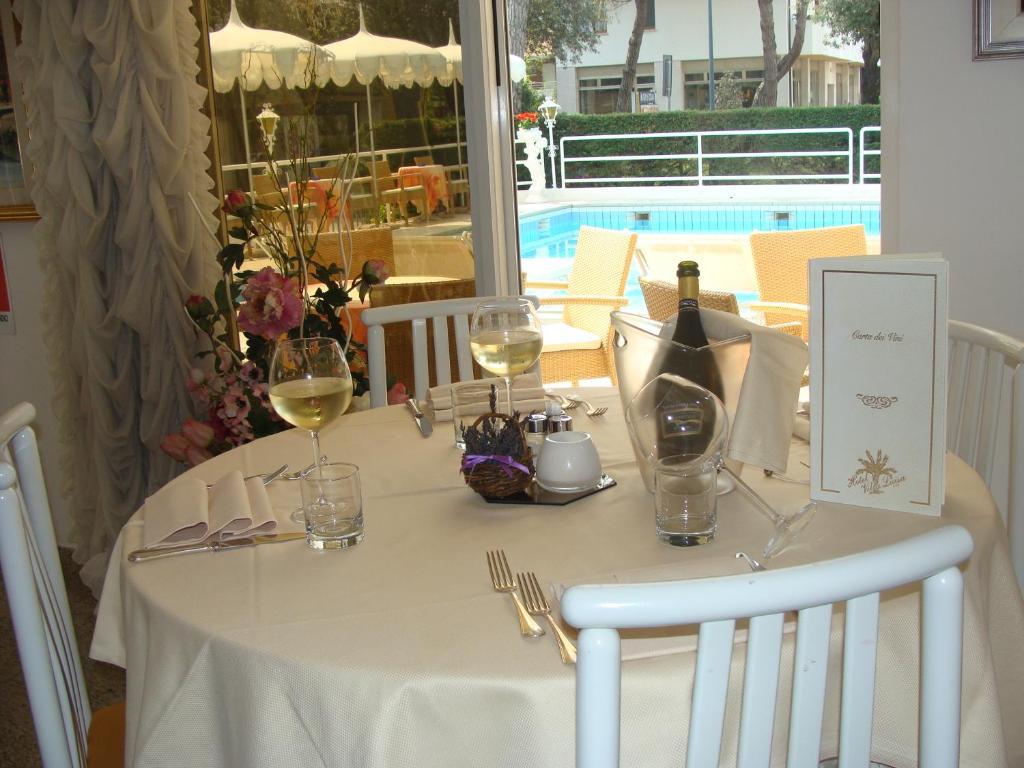 Hotel Villa Luisa Lignano Sabbiadoro Luaran gambar