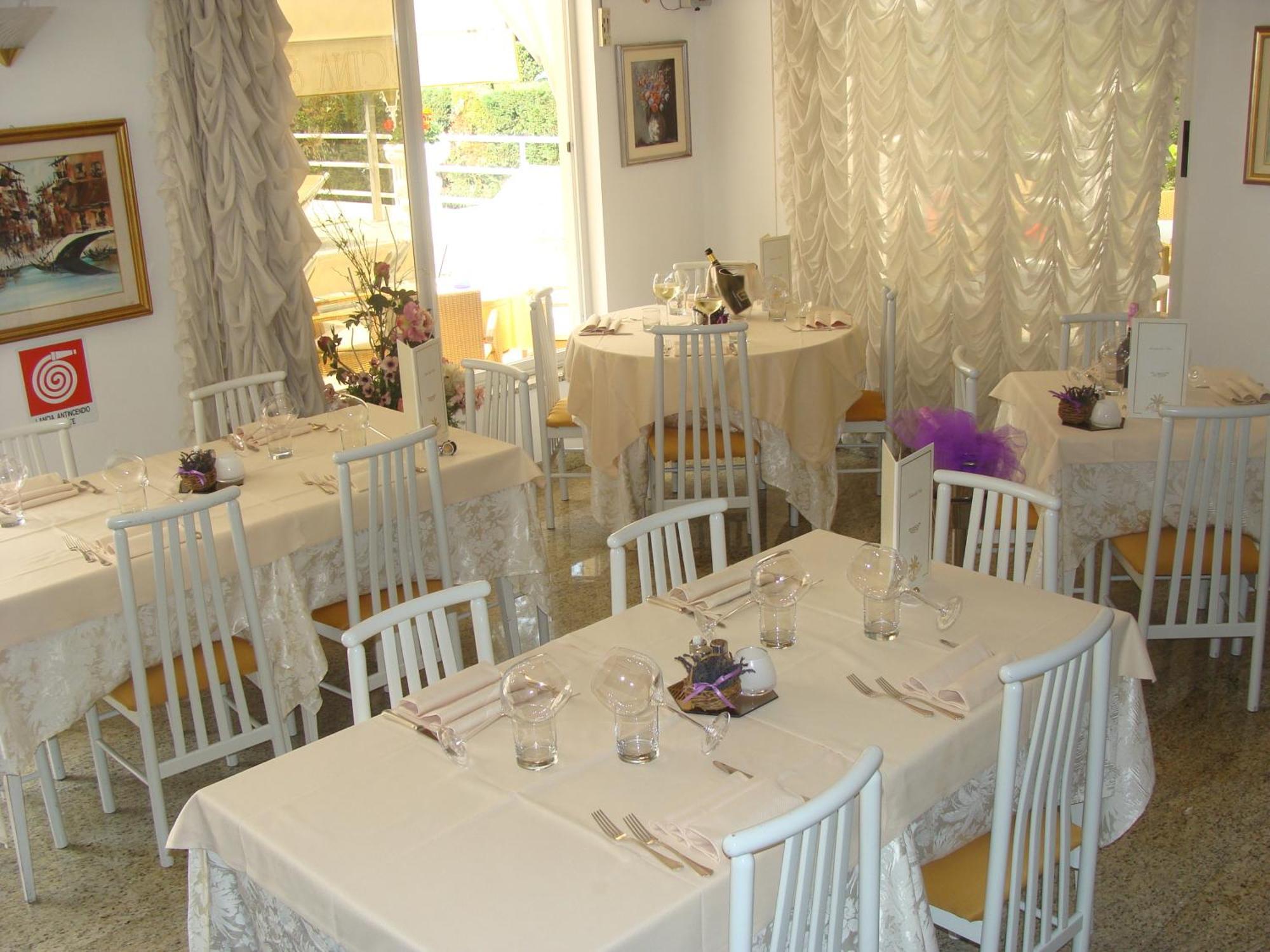 Hotel Villa Luisa Lignano Sabbiadoro Luaran gambar
