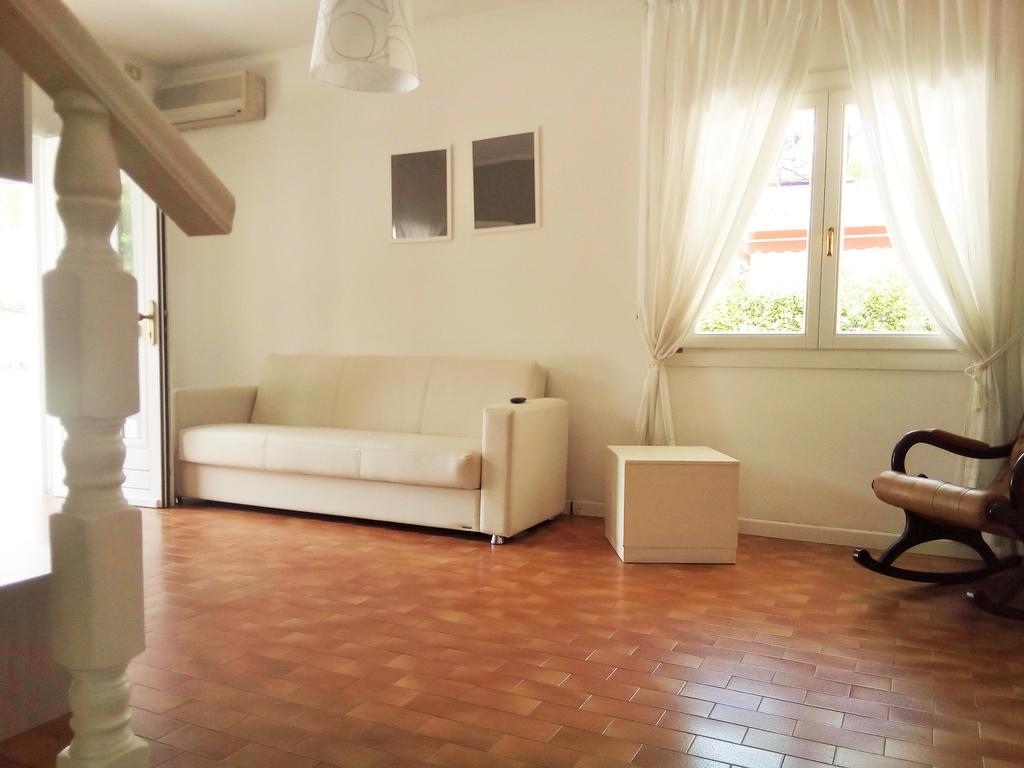 Hotel Villa Luisa Lignano Sabbiadoro Luaran gambar